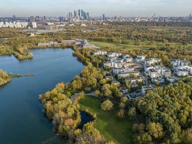 Коттеджный поселок Кунцево-2 по Сколковскому шоссе в 2 км от Москвы. Элитная недвижимость в КП Кунцево-2 в Подмосковье - Остров фантазий - 25185