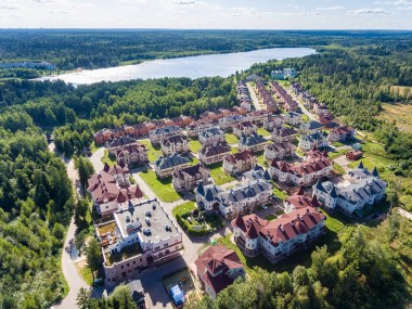 Коттеджные поселки в Озерецкое  на Дмитровском шоссе . Элитная недвижимость в Озерецкое в Московской области - Заповедное Озеро - 25248