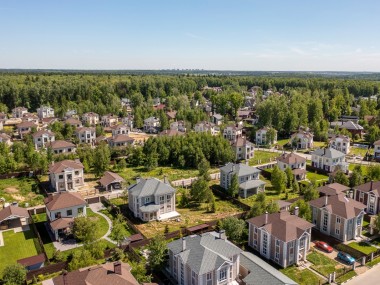 Коттеджный поселок Новоглаголево по Киевскому шоссе в 30 км от Москвы. Элитная недвижимость в КП Новоглаголево в Подмосковье - Усадьба Шарапово - 25319