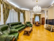 Аренда дома Никологорский (Коттон Вей) 500 м² Рублево-Успенское шоссе - Гостиная, холл - foto_lr2