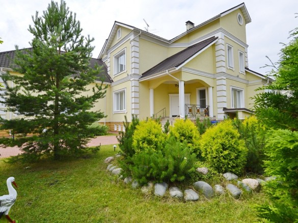 Аренда дома Романово-2 665 м² Рублево-Успенское шоссе - 618611 - 618611