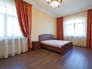 Аренда дома Немчиновка 700 м² Можайское шоссе - Спальня - foto_br1