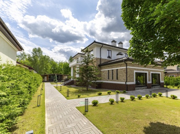 Продажа дома Рубин Эстейт 560 м² Новорижское шоссе - Фасад - foto_fs