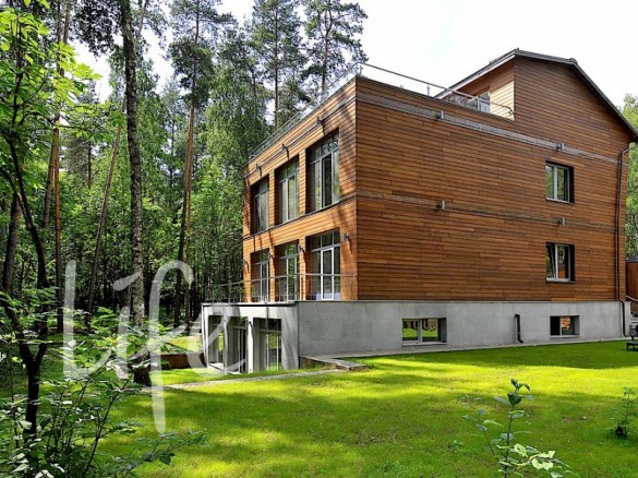 Аренда дома Романово-4 640 м² Рублево-Успенское шоссе - 476121 - foto_fs