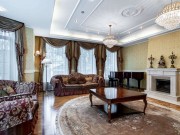 Продажа дома Дипломат 640 м² Рублево-Успенское шоссе - Гостиная, холл - foto_lr2