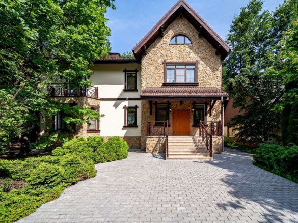 Продажа дома Дипломат 640 м² Рублево-Успенское шоссе - Фасад - foto_fs