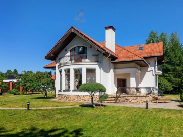 Продажа дома Лесное Озеро 326 м² Калужское шоссе - Фасад - foto_fs