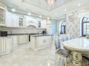 Продажа дома ВИК 450 м² Киевское шоссе - Снаружи - foto_bw