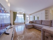 Продажа дома Архангельское-2 (Генеральские Дачи) 328 м² Ильинское шоссе - Гостиная, холл - foto_lr2