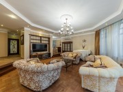 Продажа дома Подушкино 608 м² Рублево-Успенское шоссе - Гостиная, холл - foto_lr2