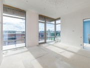 Продажа дома Райт Вилладж 526 м² Киевское шоссе - Гостиная, холл - foto_lr1