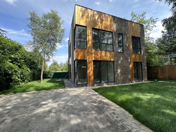 Продажа дома Жуковка 150 м² Рублево-Успенское шоссе - Фасад - foto_fs