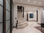 Продажа дома Ватутинки 500 м² Калужское шоссе - Гостиная, холл - foto_lr1