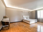 Продажа дома Ватутинки 500 м² Калужское шоссе - Гостиная, холл - foto_lr2