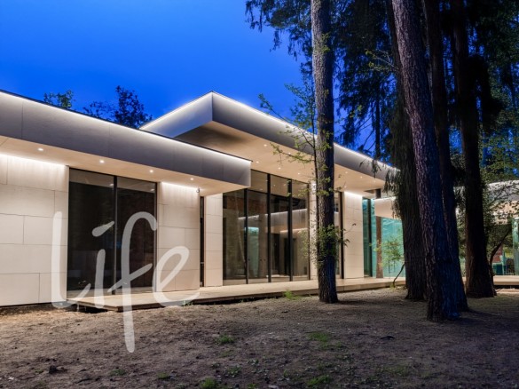 Продажа дома Жуковка-3 843 м² Рублево-Успенское шоссе - 631310 - 631310