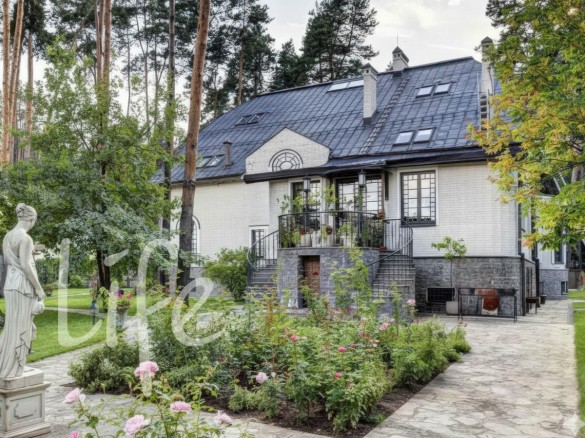 Продажа дома Раздоры 1600 м² Рублево-Успенское шоссе - 640390 - 640390