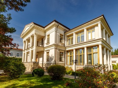 Продажа домов - Резиденции Монолит - 13707