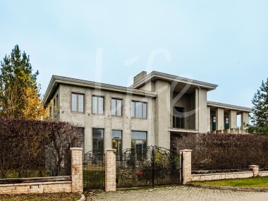  - Ренессанс парк - 44552